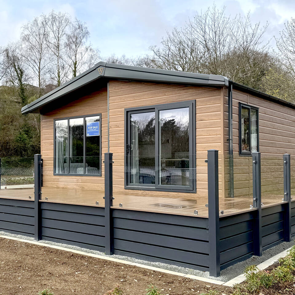 Victory Liberte Lodge