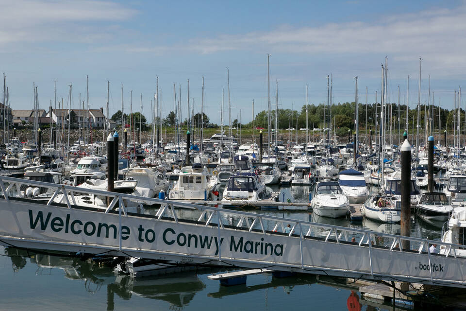 Local Area Conwy Marina Gantry