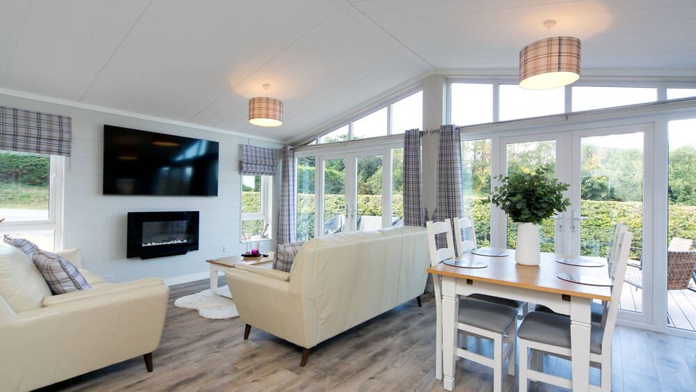 Red kite 1 living area