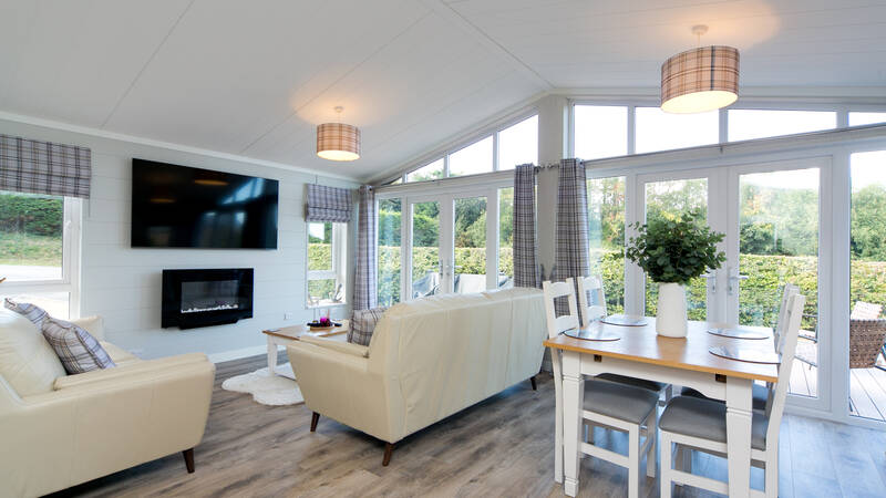 Red kite 1 living area