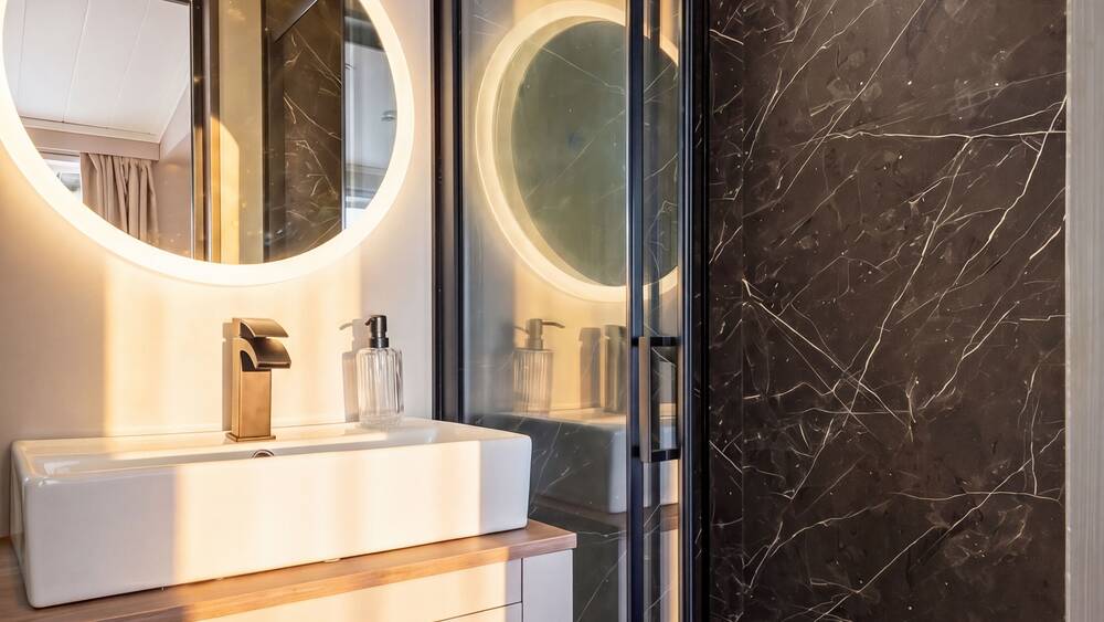 Ensuite