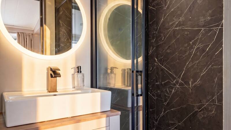Ensuite